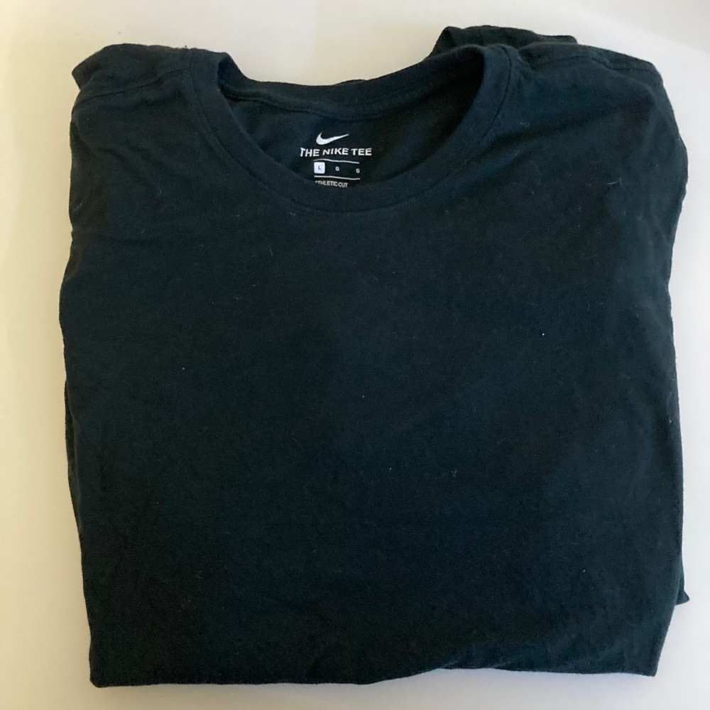 BUNDLE of 2 plain black Nike tees size large